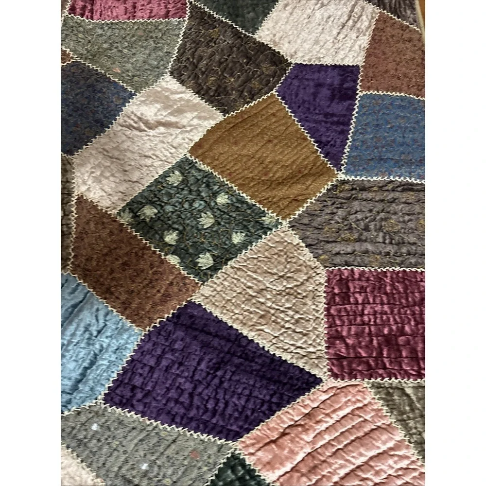 Elite Style Hand Crafted small Velvety  Patchwork Quilt Dimensions 48 X 60